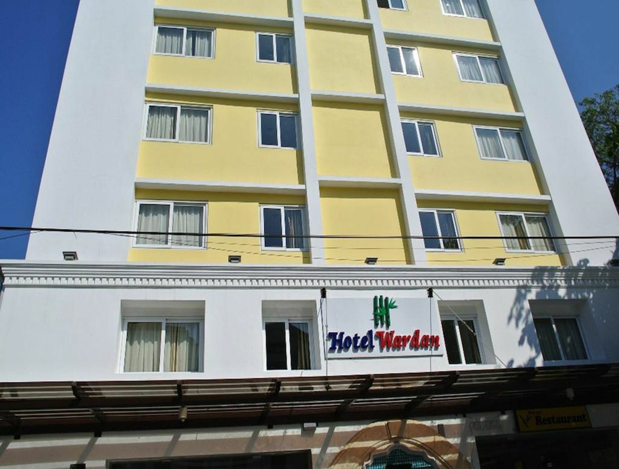 Hotel Wardan Rangoon Buitenkant foto